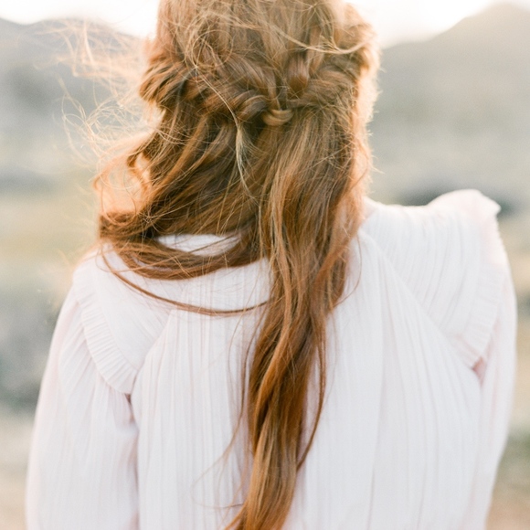 Meet Your Posher! - Picture 2 of 4